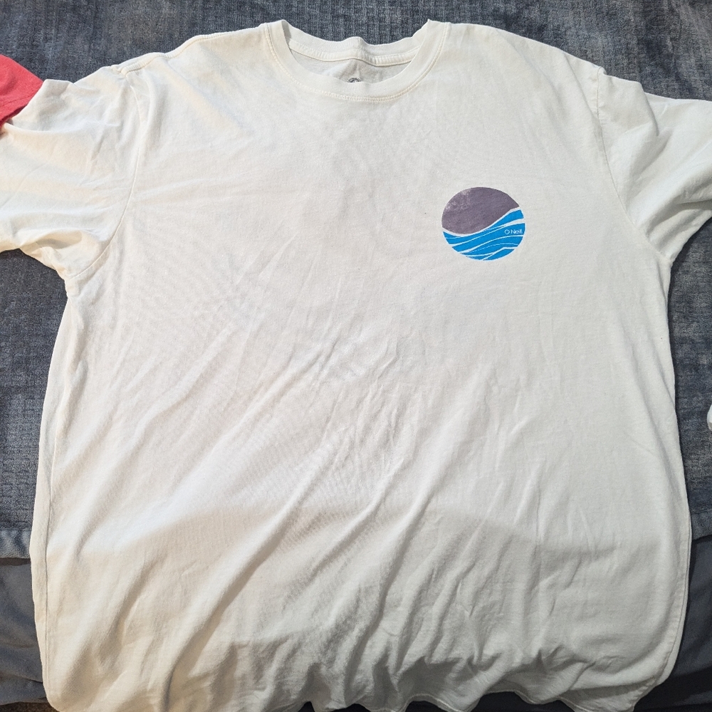 O Neil T shirt XL